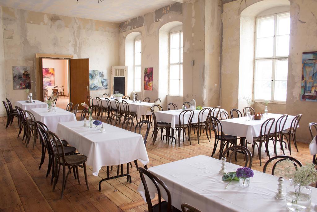 Gaestehaus Schloss Plaue Brandenburg  Екстер'єр фото